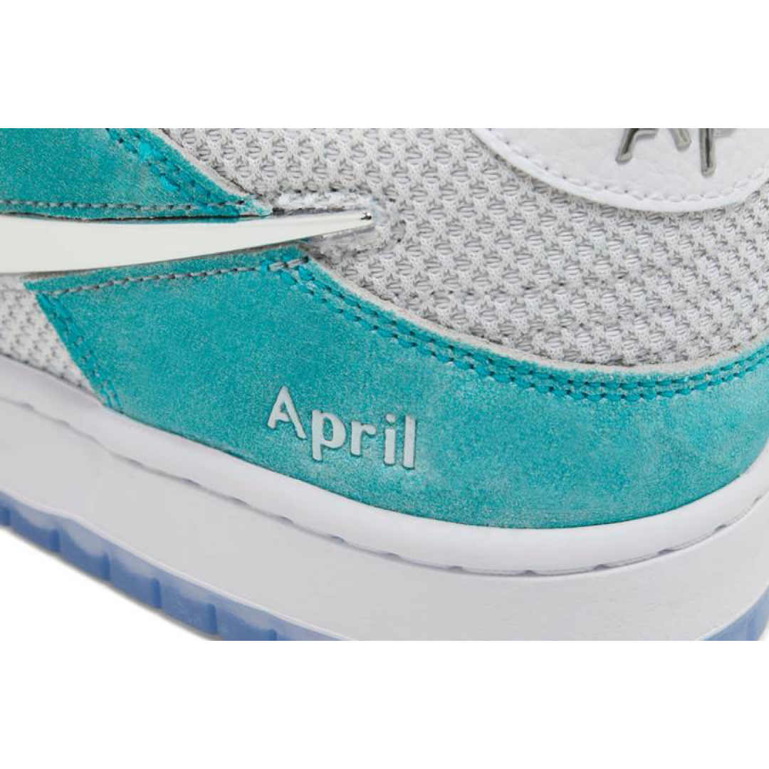 Nike SB Dunk Low April Skateboards Turbo Green - Brand New