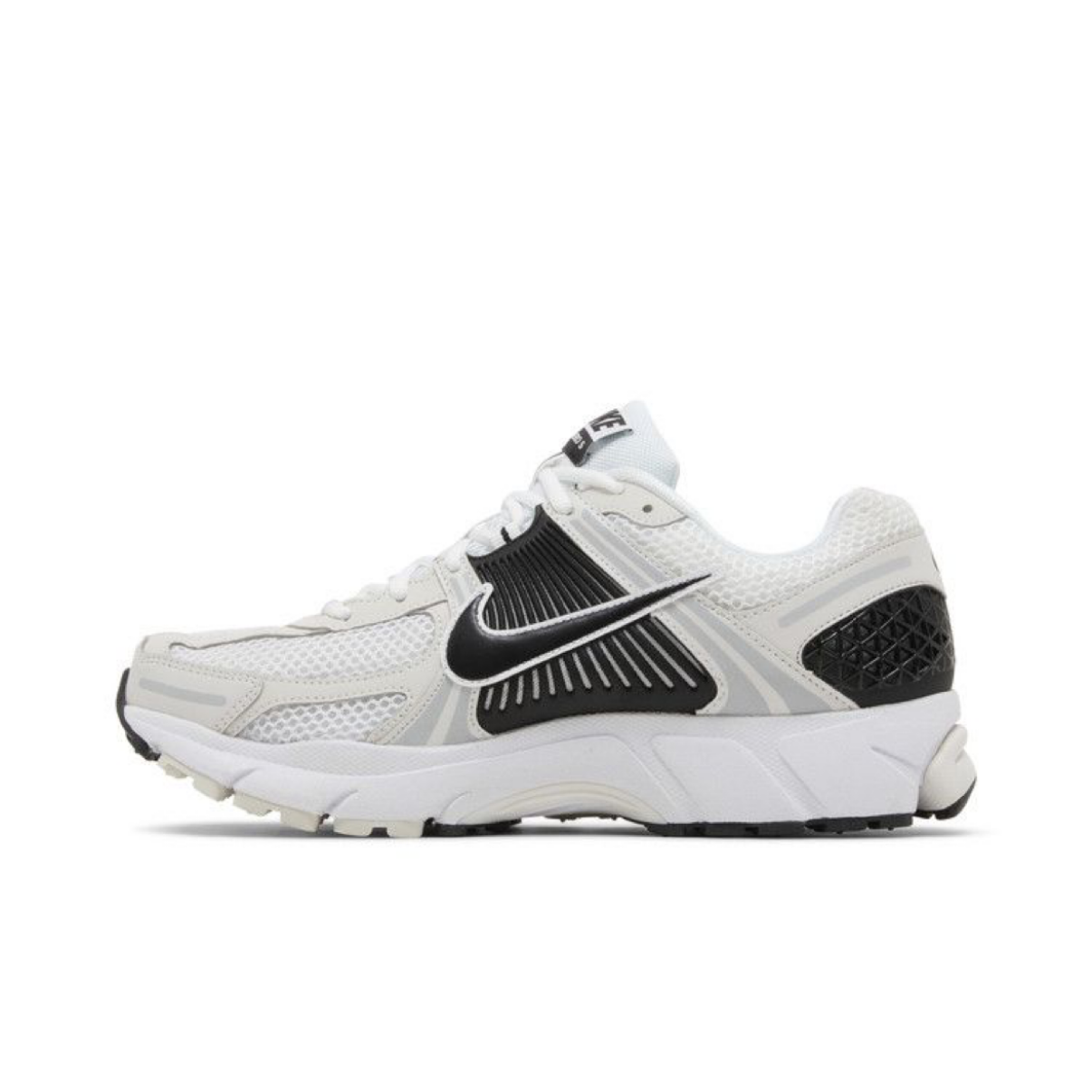 Nike Air Zoom Vomero 5 ‘White Black’ - Brand New