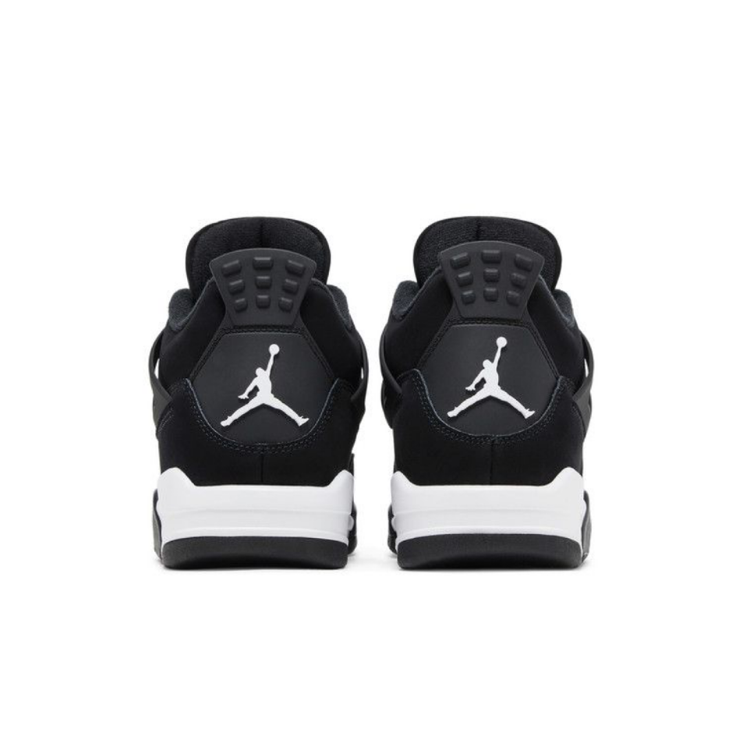 Nike Air Jordan 4 Retro White Thunder - Brand New